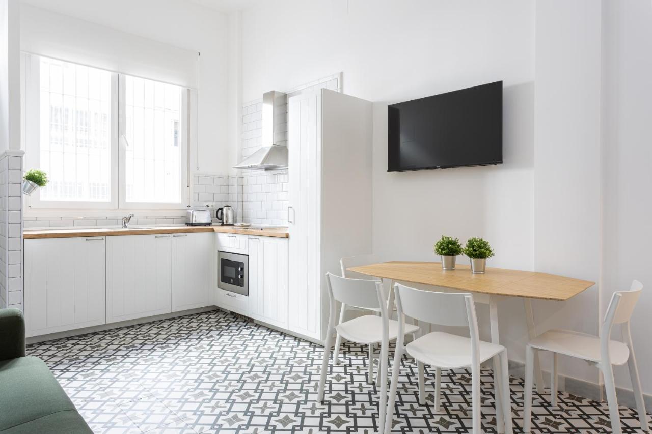 Holidays2Malaga Picasuss Loft New Built Close Huelin Beach And Promenade Екстериор снимка