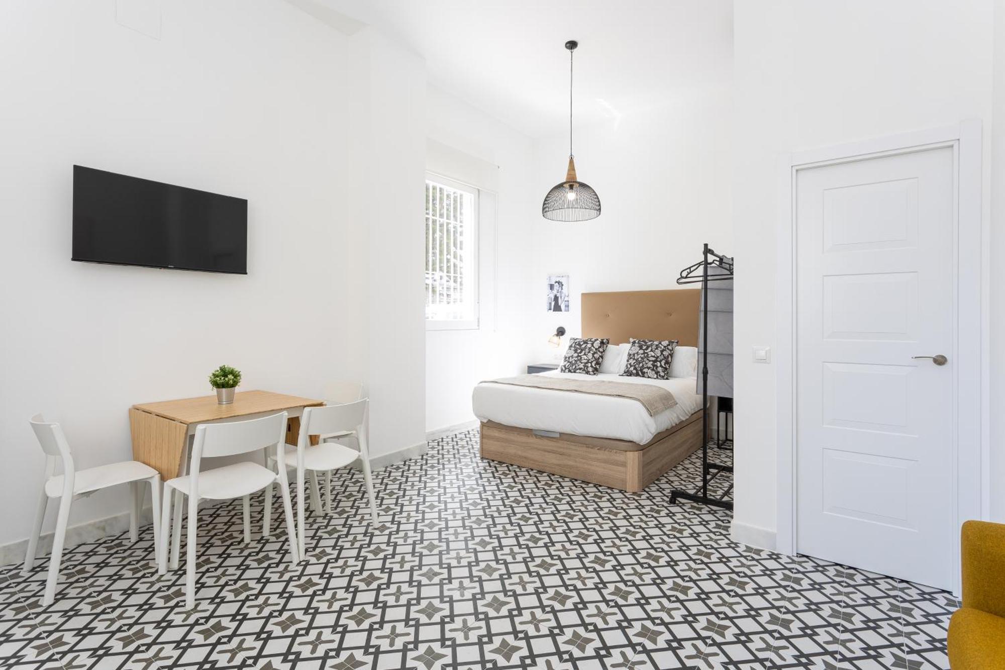 Holidays2Malaga Picasuss Loft New Built Close Huelin Beach And Promenade Екстериор снимка